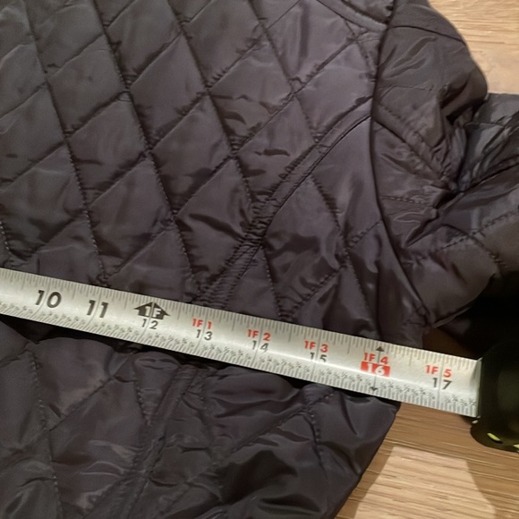 Banana Republic Quilt Pattern Padded Jacket. - Picture 6 of 7